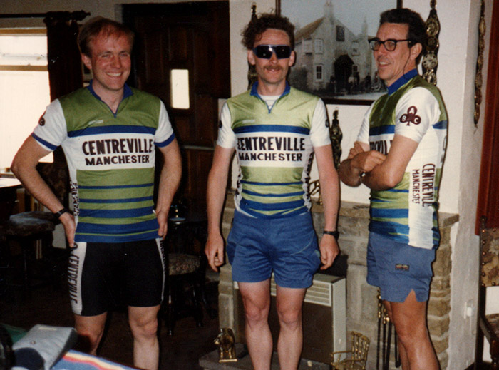 Barry Jones Centreville Cycling club cafe stop